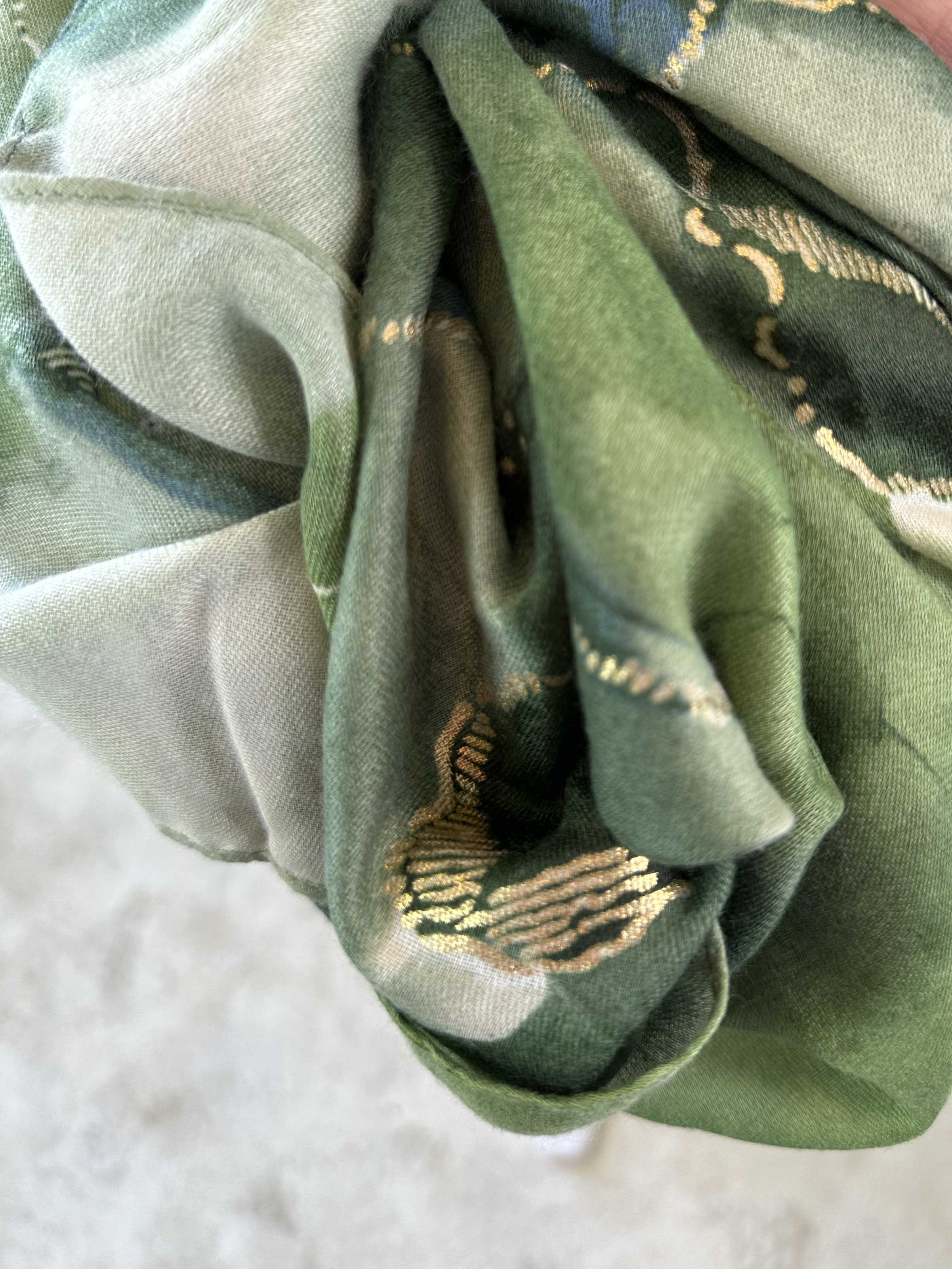 Jana Marble - Halsduk i viskos med marmortryck